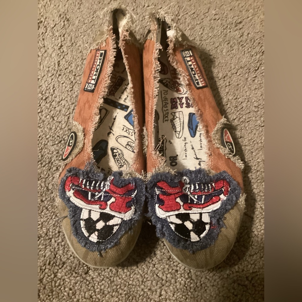 SPORT TECHNALWE Design Multicolor Girls /women Size 7 US SO CUTE